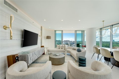 Condo in Sunny Isles Beach, Florida, 3 bedrooms  № 1949630 - photo 4