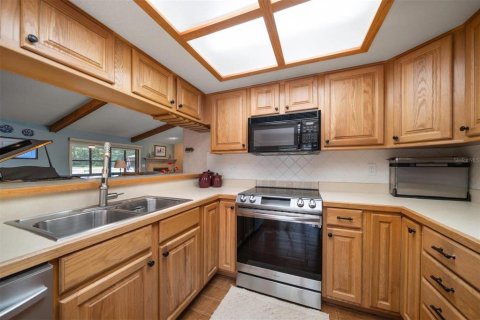 Casa en venta en Palm Harbor, Florida, 3 dormitorios, 192.87 m2 № 1650960 - foto 23