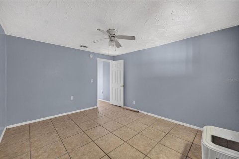 House in New Smyrna Beach, Florida 5 bedrooms, 221.2 sq.m. № 2149048 - photo 28