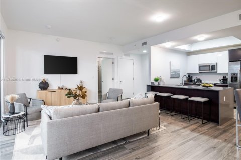 Commercial property in Miami, Florida 781.49 sq.m. № 1957563 - photo 3