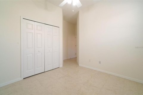 House in Lake Mary, Florida 4 bedrooms, 206.43 sq.m. № 2209266 - photo 19