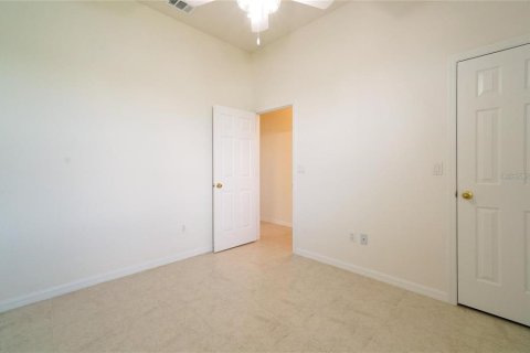 House in Lake Mary, Florida 4 bedrooms, 206.43 sq.m. № 2209266 - photo 27