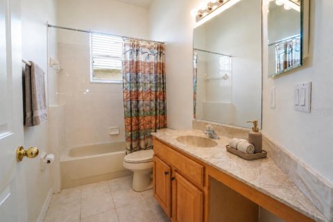 House in Lake Mary, Florida 4 bedrooms, 206.43 sq.m. № 2209266 - photo 20