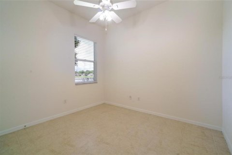 House in Lake Mary, Florida 4 bedrooms, 206.43 sq.m. № 2209266 - photo 26