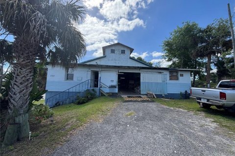 Commercial property in Pomona Park, Florida 1458.94 sq.m. № 1691064 - photo 3