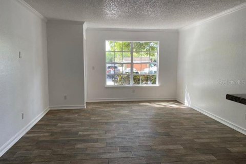 Condominio en venta en Saint Petersburg, Florida, 1 dormitorio, 59.64 m2 № 1218649 - foto 11