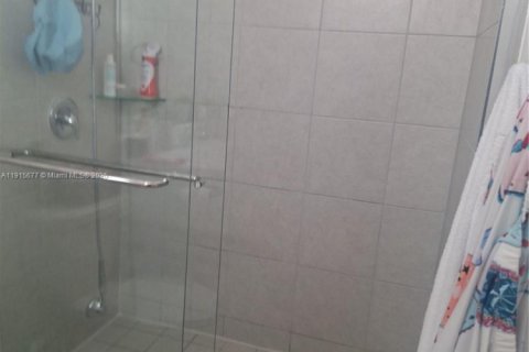 Townhouse in Homestead, Florida 3 bedrooms, 137.77 sq.m. № 2016349 - photo 19