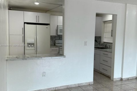 Appartement à louer à Miami, Floride: 3 chambres, 108.42 m2 № 2026762 - photo 21