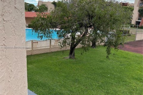 Appartement à louer à Miami, Floride: 3 chambres, 108.42 m2 № 2026762 - photo 28