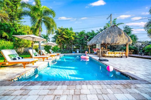 House in Pompano Beach, Florida 4 bedrooms, 163.14 sq.m. № 2006683 - photo 28