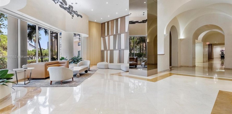 Condo à Aventura, Floride, 2 chambres № 1934184