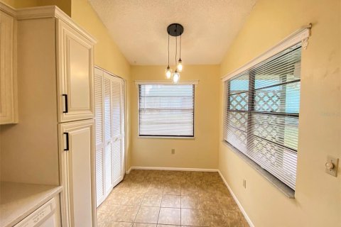 Condominio en alquiler en Sarasota, Florida, 2 dormitorios, 95.13 m2 № 1903291 - foto 12