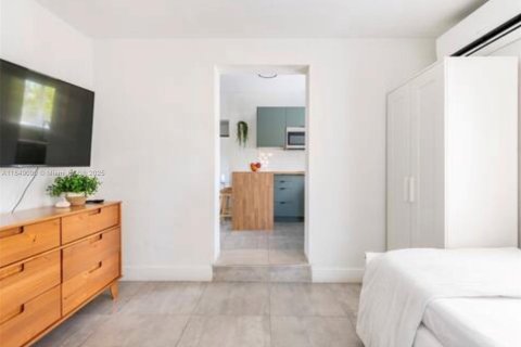 Immobilier commercial à louer à Miami, Floride: 1 chambre, 37.16 m2 № 1977540 - photo 8