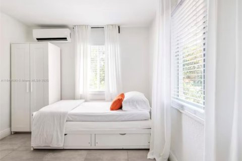 Immobilier commercial à louer à Miami, Floride: 1 chambre, 37.16 m2 № 1977540 - photo 7