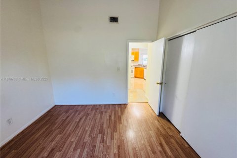 Condominio en venta en Oakland Park, Florida, 2 dormitorios, 101.82 m2 № 1776156 - foto 18