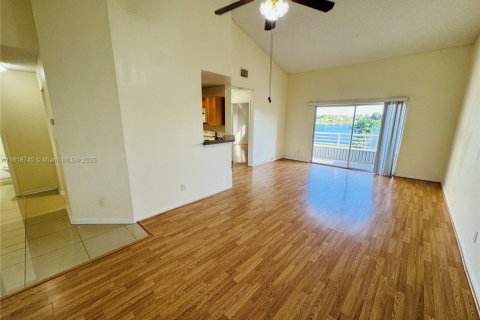Condominio en venta en Oakland Park, Florida, 2 dormitorios, 101.82 m2 № 1776156 - foto 8