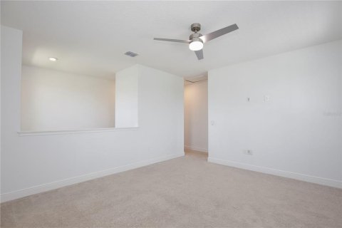 Casa en alquiler en Orlando, Florida, 3 dormitorios, 188.41 m2 № 1906457 - foto 12