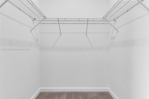 Снять в аренду таунхаус в Хомстед, Флорида 3 спальни, 138.33м2, № 1961212 - фото 25