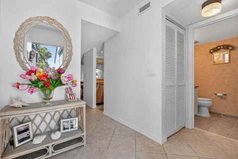 Condo in Saint Augustine, Florida, 2 bedrooms  № 2151902 - photo 7