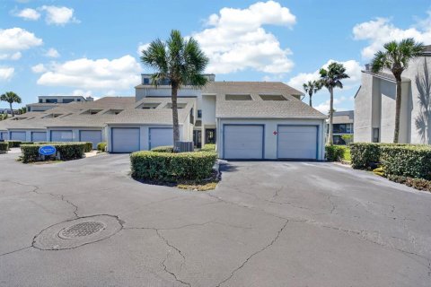 Condo in Saint Augustine, Florida, 2 bedrooms  № 2151902 - photo 3