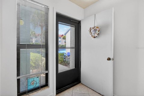 Condo in Saint Augustine, Florida, 2 bedrooms  № 2151902 - photo 6