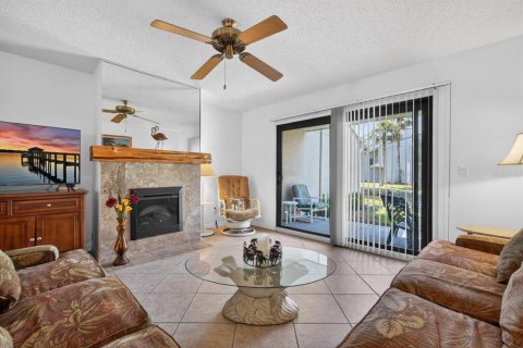 Condo in Saint Augustine, Florida, 2 bedrooms  № 2151902 - photo 13