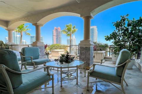 Condo à Miami Beach, Floride, 3 chambres  № 1985354