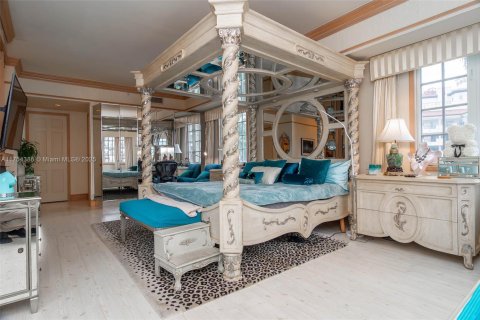 Снять в аренду кондоминиум в Майами-Бич, Флорида 3 спальни, 291.71м2, № 1985354 - фото 20