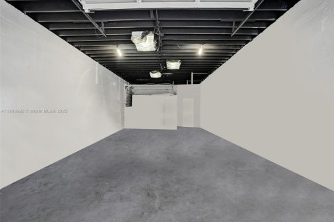 Propiedad comercial en venta en Fort Lauderdale, Florida № 1864185 - foto 15