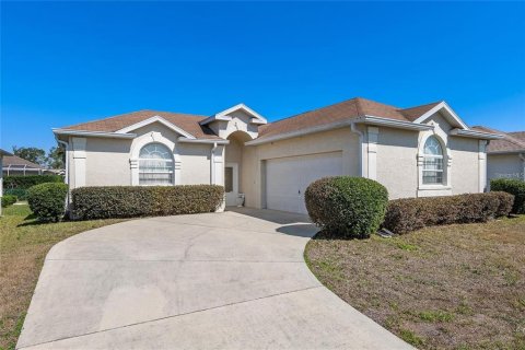 House in Ocala, Florida 3 bedrooms, 165.46 sq.m. № 2103004 - photo 6