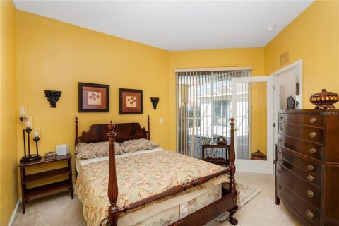 House in Ocala, Florida 3 bedrooms, 165.46 sq.m. № 2103004 - photo 24