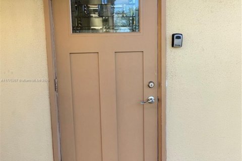 Condominio en venta en Delray Beach, Florida, 2 dormitorios, 81.75 m2 № 1868177 - foto 1