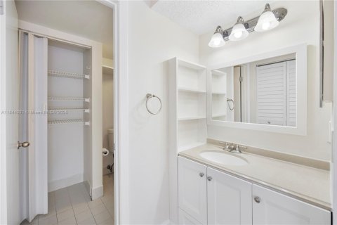 Copropriété à vendre à Cutler Bay, Floride: 2 chambres, 103.4 m2 № 1844165 - photo 29