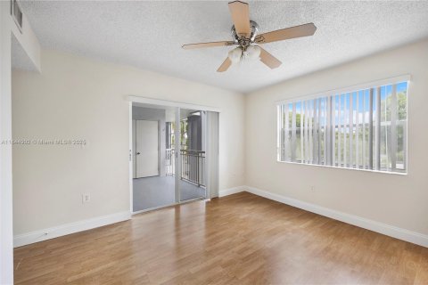 Copropriété à vendre à Cutler Bay, Floride: 2 chambres, 103.4 m2 № 1844165 - photo 19