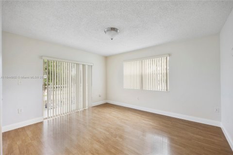 Copropriété à vendre à Cutler Bay, Floride: 2 chambres, 103.4 m2 № 1844165 - photo 23