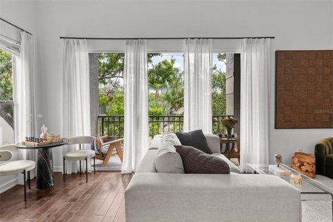 Condo in Tampa, Florida, 1 bedroom  № 1754445 - photo 8