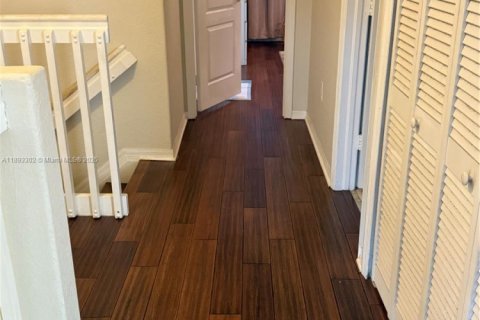 Touwnhouse à vendre à Doral, Floride: 3 chambres, 142.42 m2 № 1945261 - photo 29