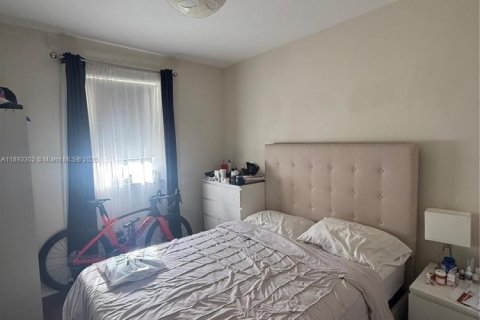 Touwnhouse à vendre à Doral, Floride: 3 chambres, 142.42 m2 № 1945261 - photo 23