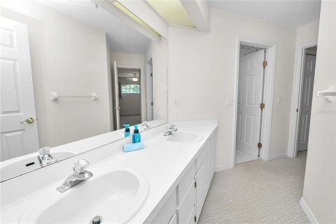 Condo in Lakeland, Florida, 3 bedrooms  № 1883626 - photo 23