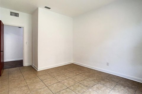 House in Tampa, Florida 3 bedrooms, 121.33 sq.m. № 2379014 - photo 23