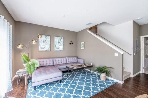 Condominio en alquiler en Kissimmee, Florida, 4 dormitorios, 157.38 m2 № 1858048 - foto 23