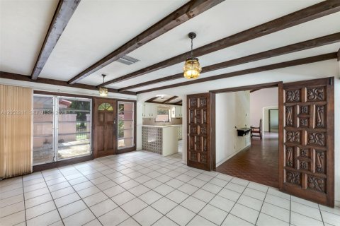 Casa en venta en Pinecrest, Florida, 4 dormitorios № 2172281 - foto 18