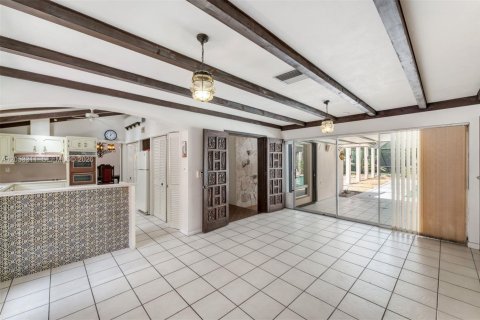 Casa en venta en Pinecrest, Florida, 4 dormitorios № 2172281 - foto 14