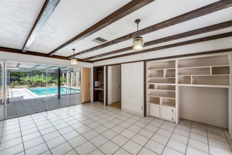 Casa en venta en Pinecrest, Florida, 4 dormitorios № 2172281 - foto 17