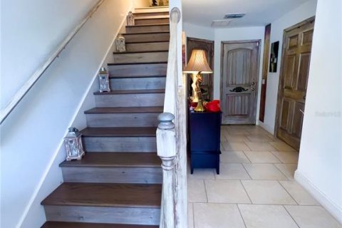 Townhouse in Orlando, Florida 3 bedrooms, 209.03 sq.m. № 2304342 - photo 9