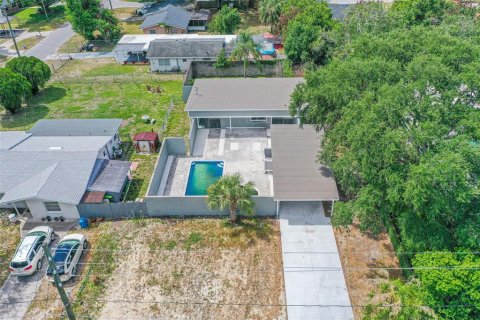 Villa ou maison à vendre à Winter Haven, Floride: 3 chambres, 107.77 m2 № 2099700 - photo 23