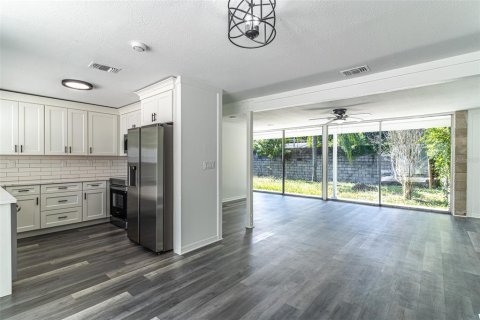 Villa ou maison à vendre à Winter Haven, Floride: 3 chambres, 107.77 m2 № 2099700 - photo 7