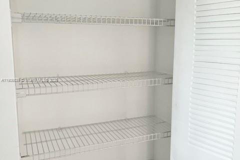 Снять в аренду кондоминиум в Санрайз, Флорида 3 спальни, 112.97м2, № 1963481 - фото 17