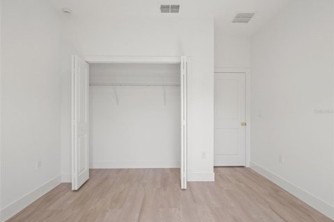 Casa en venta en Apopka, Florida, 4 dormitorios, 178.74 m2 № 2236824 - foto 25
