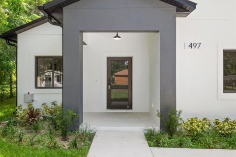 Casa en venta en Apopka, Florida, 4 dormitorios, 178.74 m2 № 2236824 - foto 2